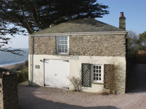 Coach House Cottage, Strete